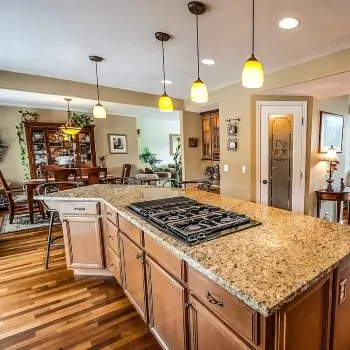 Ready to move apartments in Noida